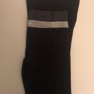 Lululemon yoga pants